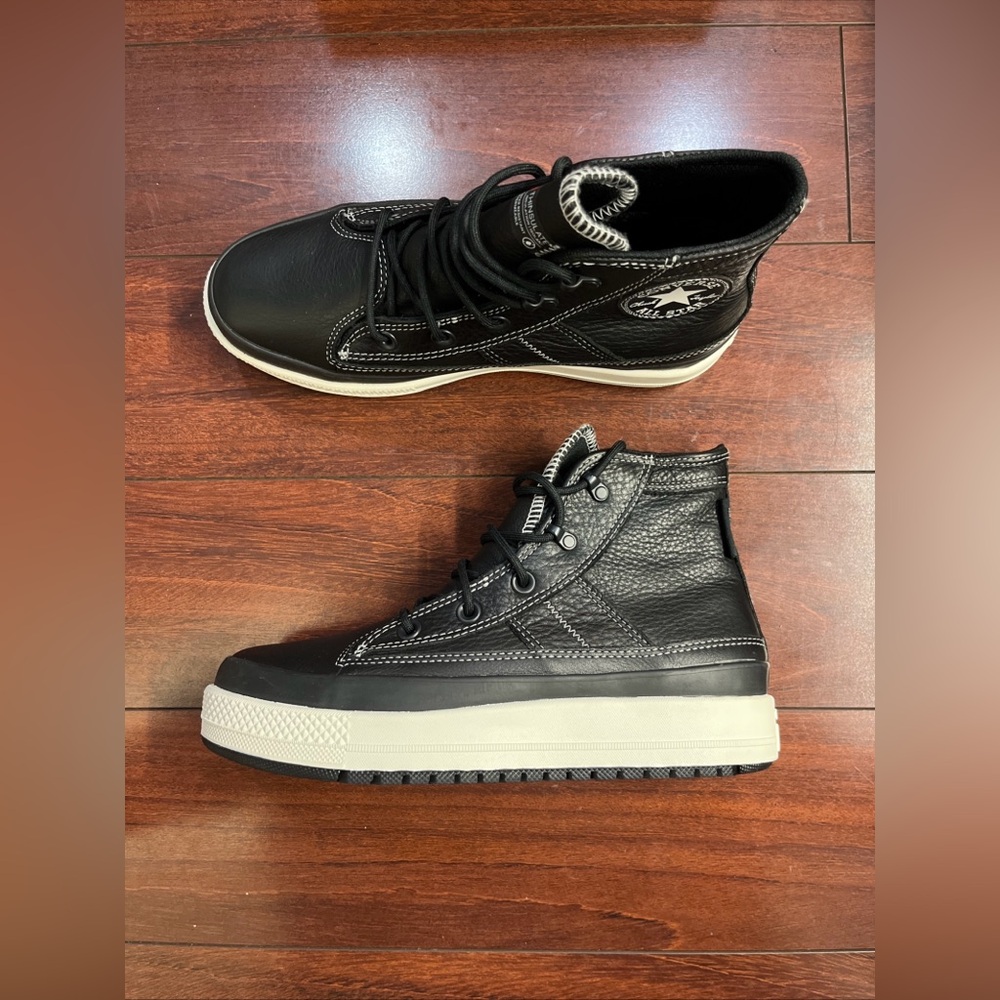 Womens 7.5 Converse Equip Hi Top Boot Leather Waterproof Shoe Black A08555C New - Picture 10 of 16